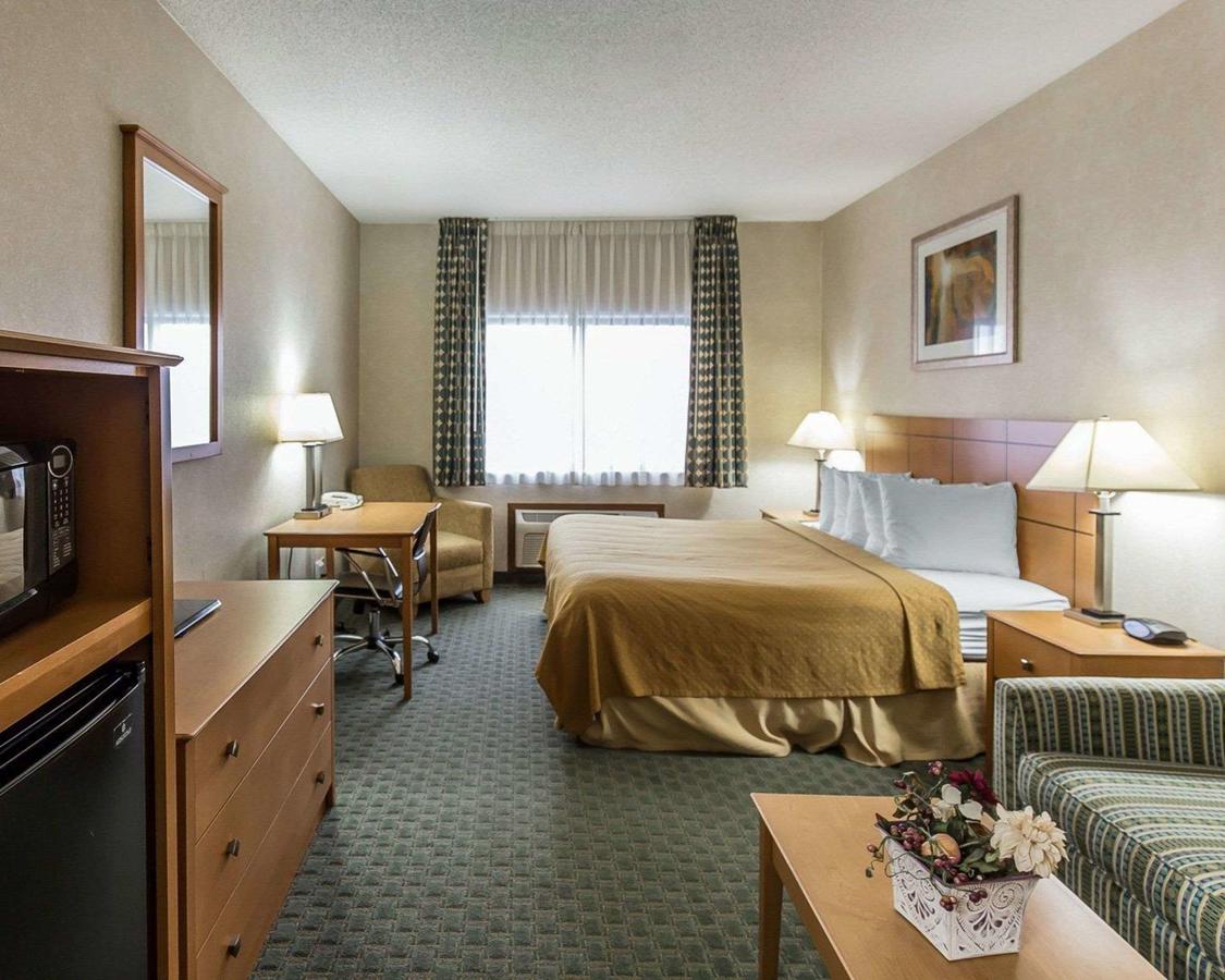 Quality Inn At Collins Road - thumb 7