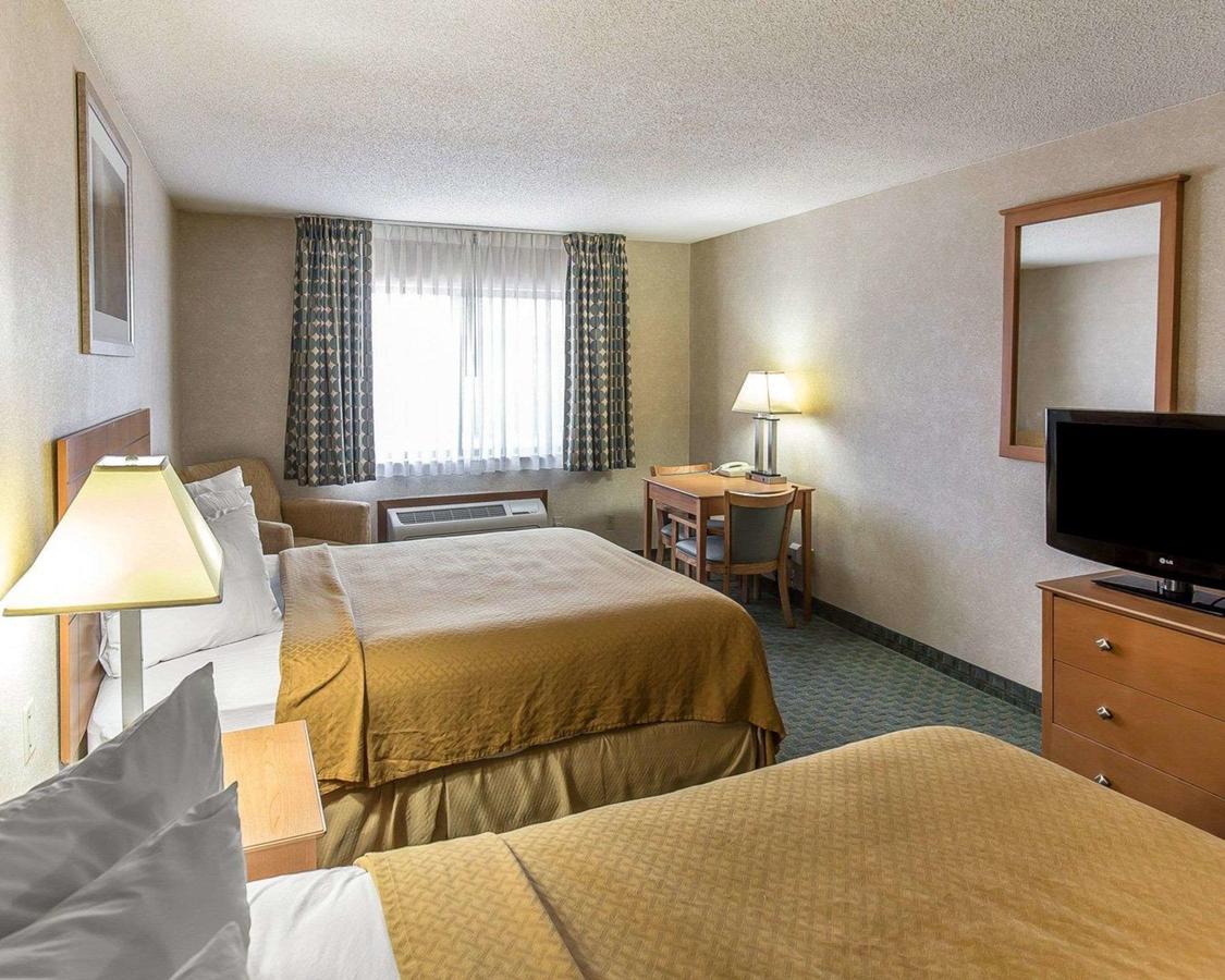 Quality Inn At Collins Road - thumb 11