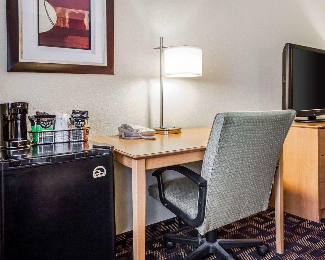 Quality Inn & Suites Des Moines Airport - thumb 13