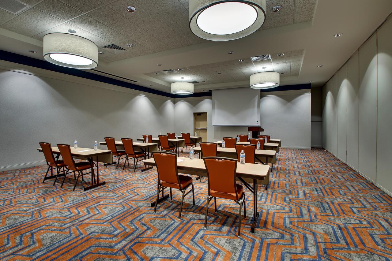 Drury Inn & Suites Iowa City Coralville - thumb 42