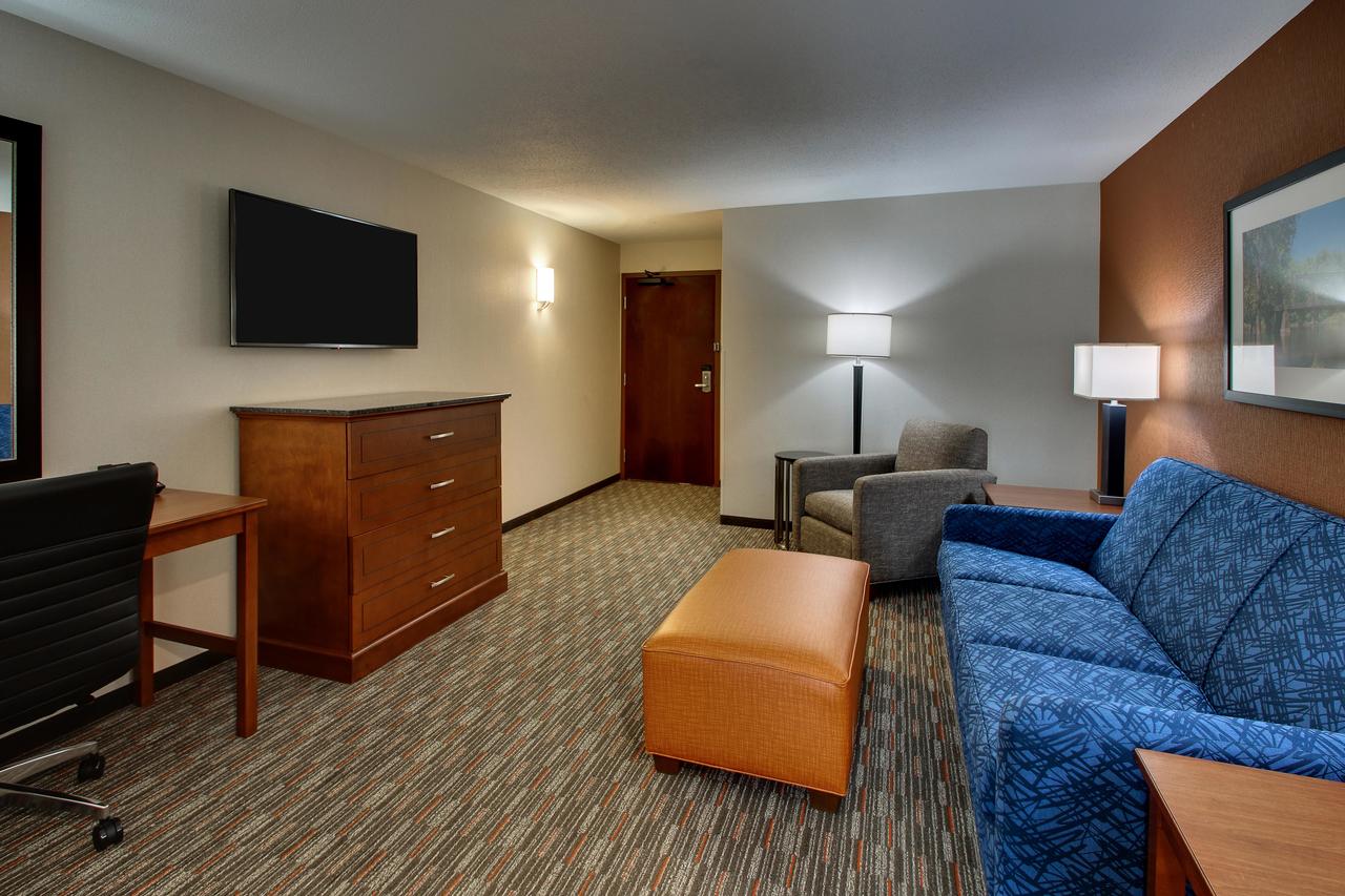 Drury Inn & Suites Iowa City Coralville - thumb 37