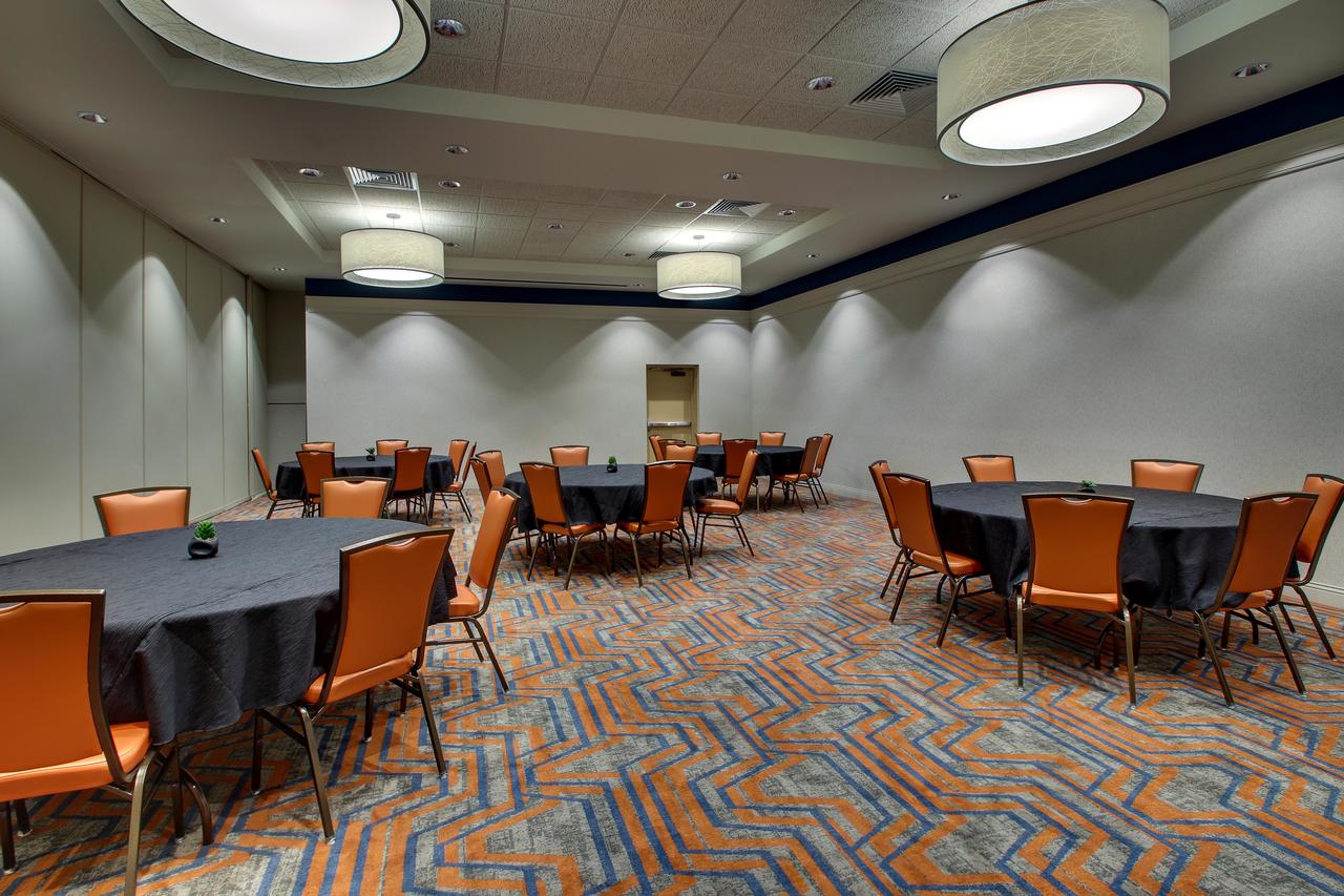 Drury Inn & Suites Iowa City Coralville - thumb 40