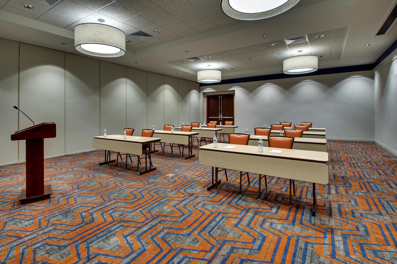 Drury Inn & Suites Iowa City Coralville - thumb 41
