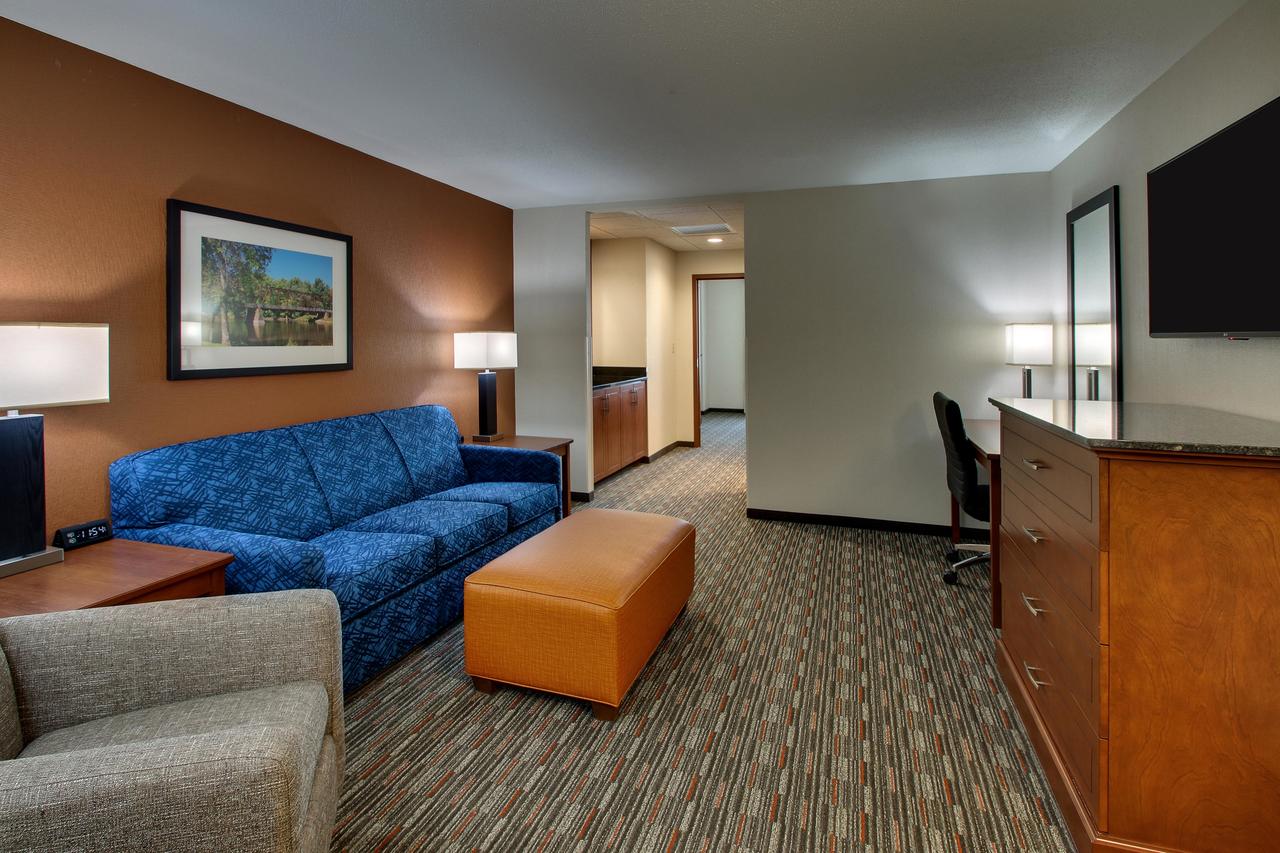 Drury Inn & Suites Iowa City Coralville - thumb 38