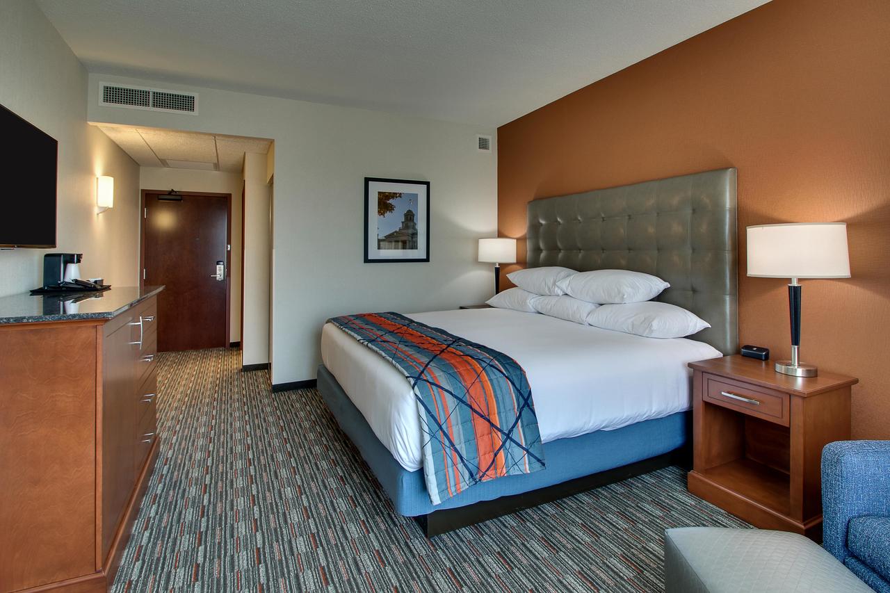 Drury Inn & Suites Iowa City Coralville - thumb 28