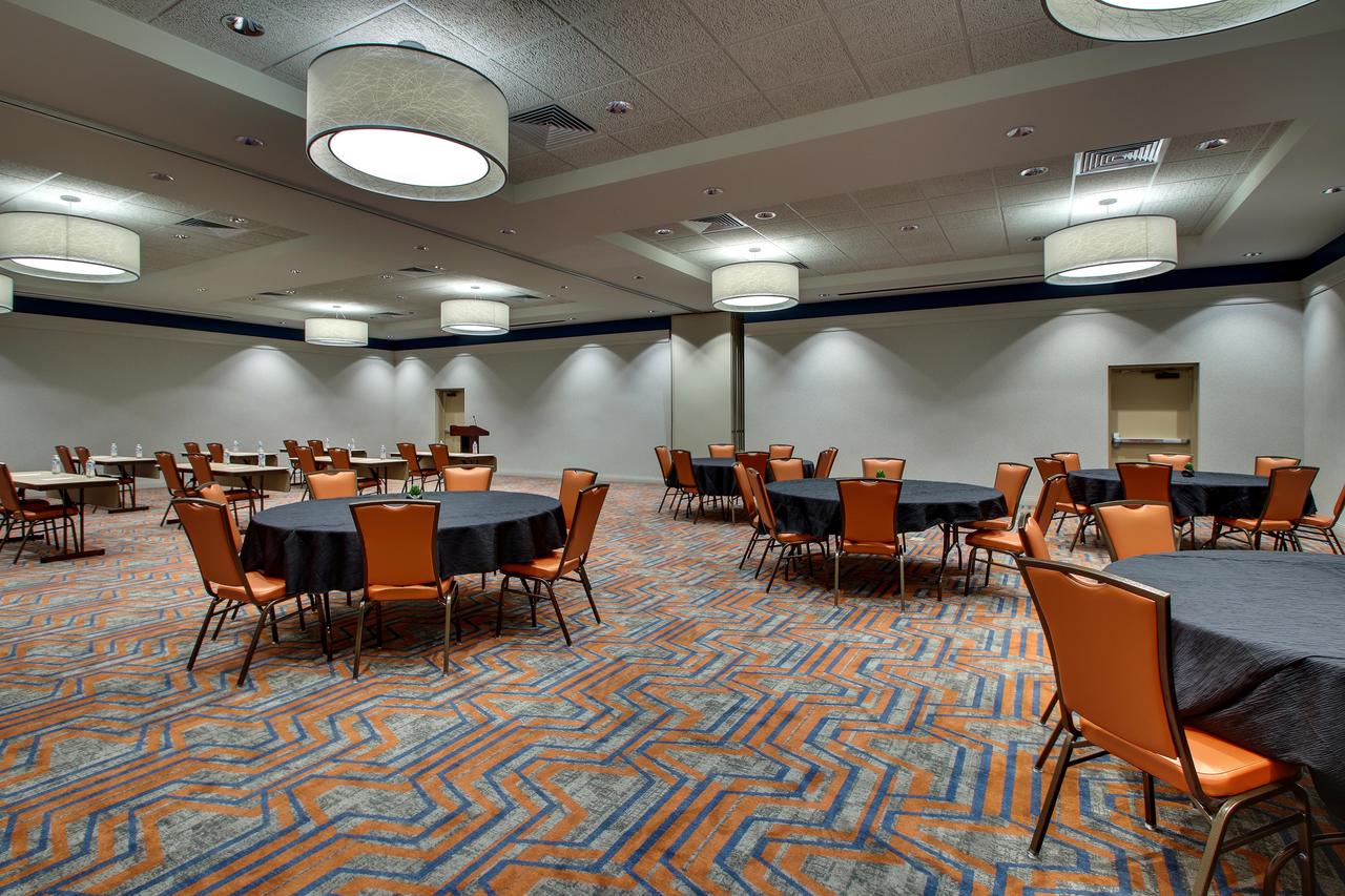 Drury Inn & Suites Iowa City Coralville - thumb 43