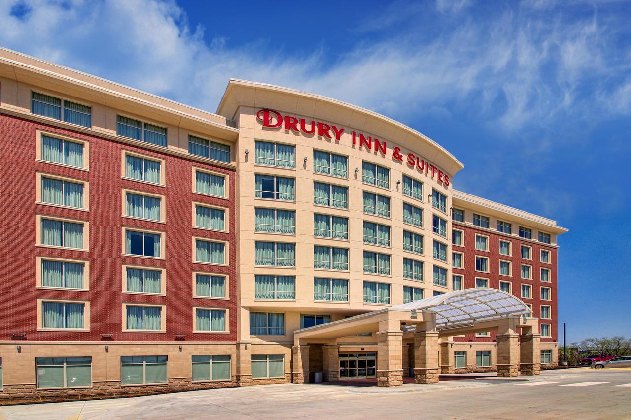 Drury Inn & Suites Iowa City Coralville - thumb 1