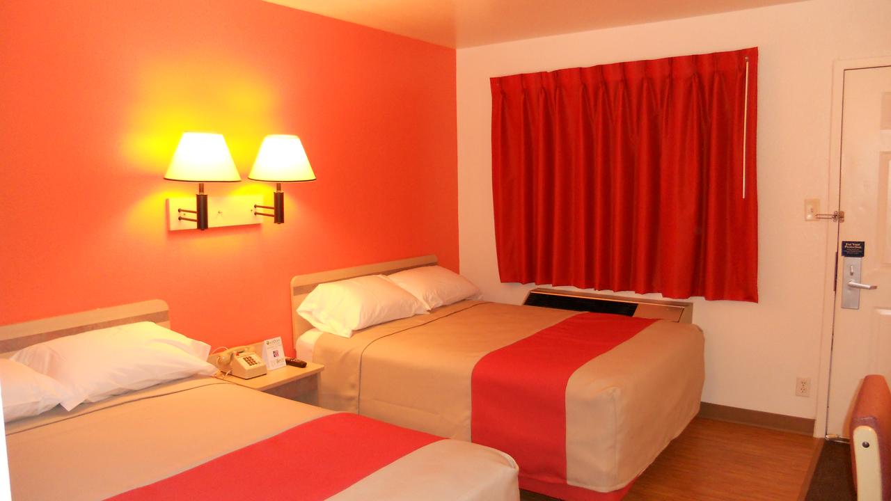 Motel 6 Des Moines North - thumb 12
