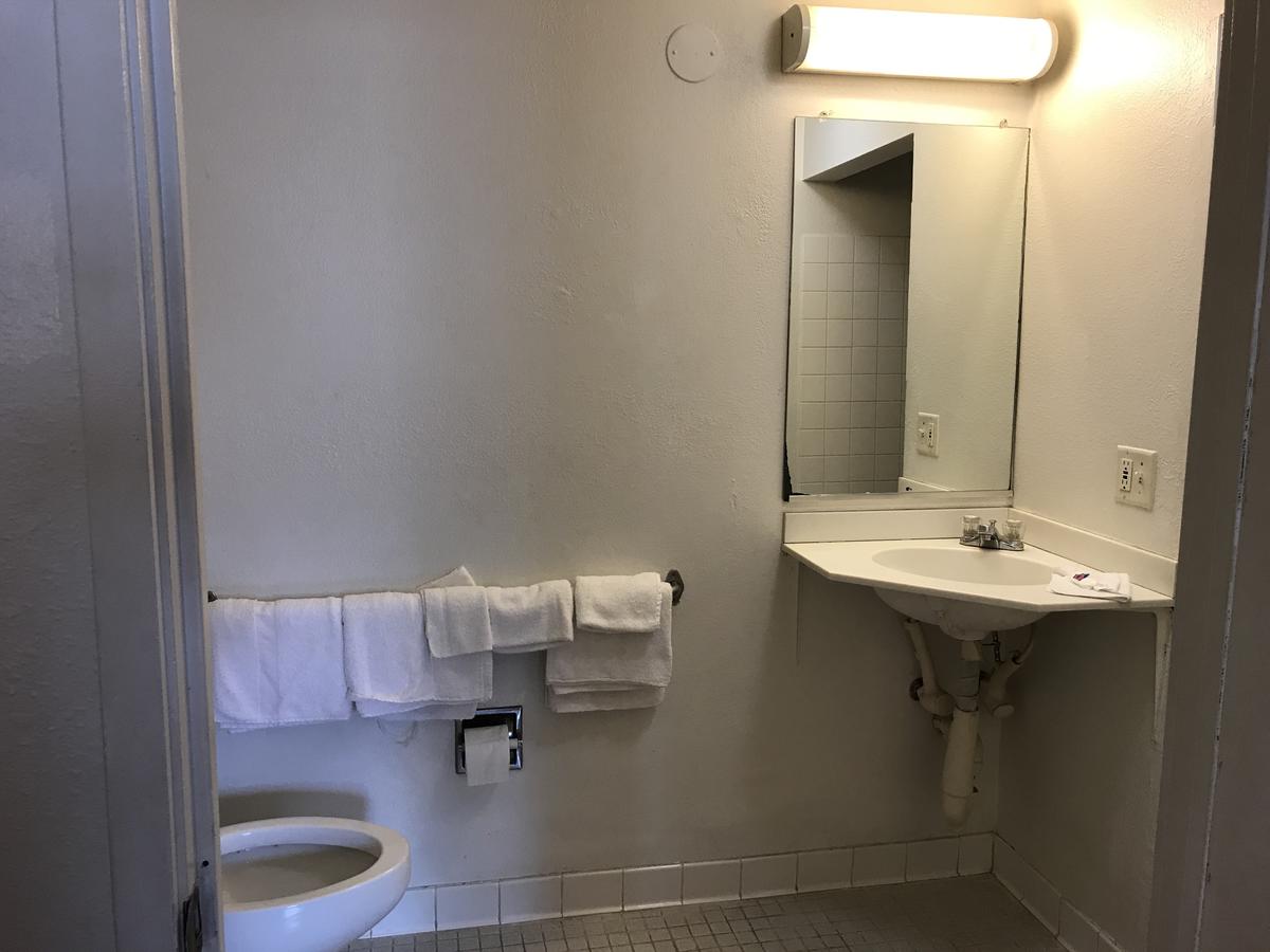 Motel 6 Des Moines North - thumb 2