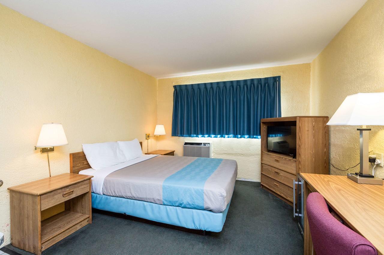Motel 6 Cedar Rapids Airport - thumb 28