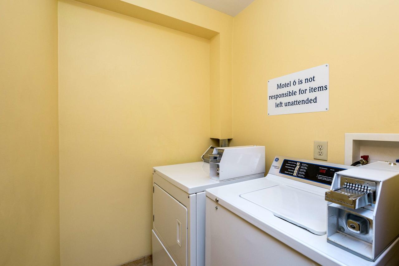 Motel 6 Cedar Rapids Airport - thumb 15