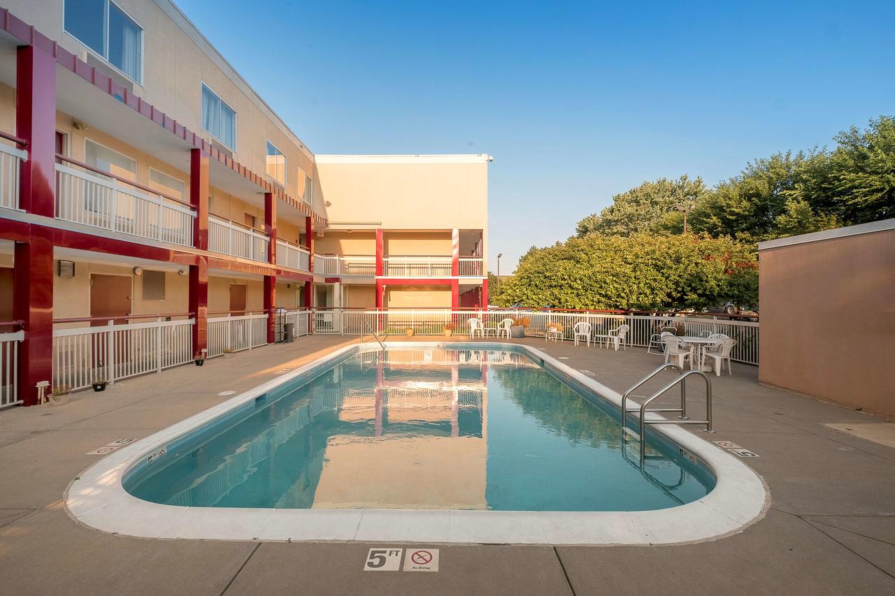 Red Roof Inn - Cedar Rapids - thumb 7