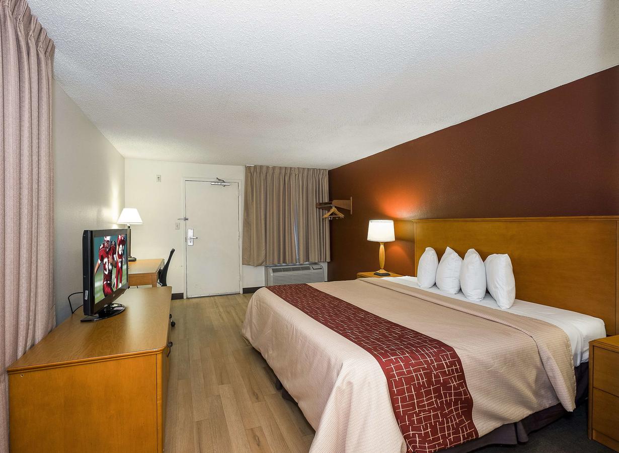 Red Roof Inn - Cedar Rapids - thumb 21