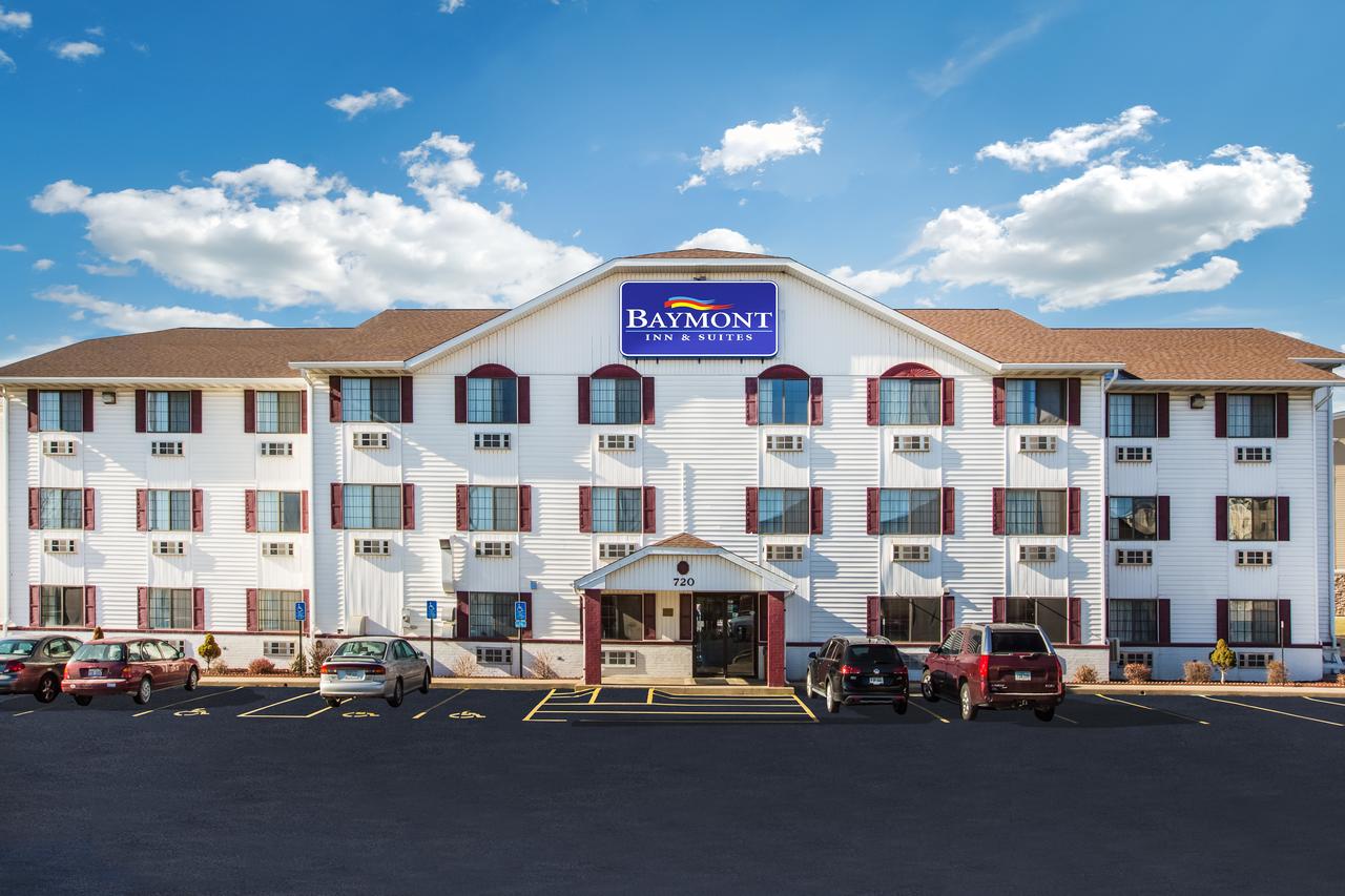 Baymont By Wyndham Cedar Rapids - thumb 1