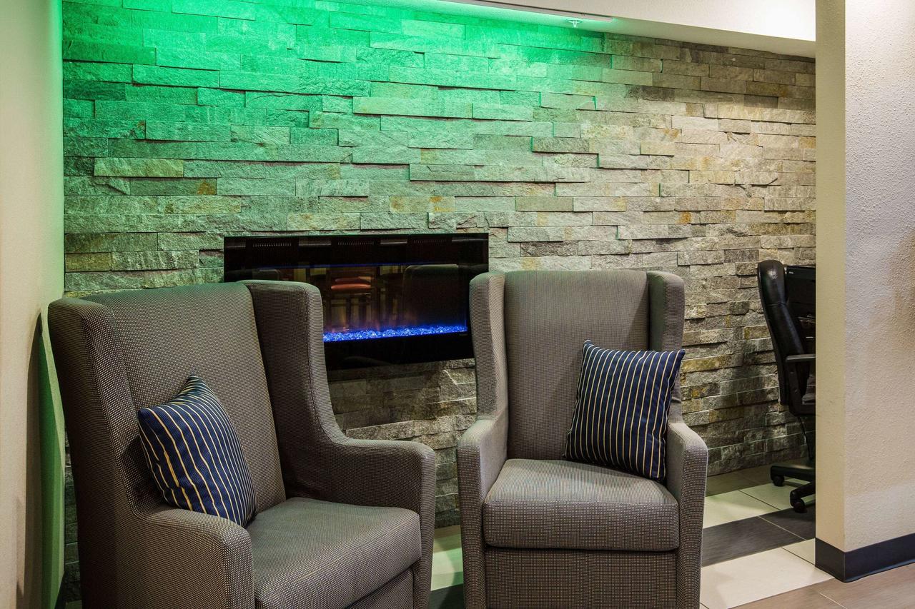 Baymont By Wyndham Cedar Rapids - thumb 31
