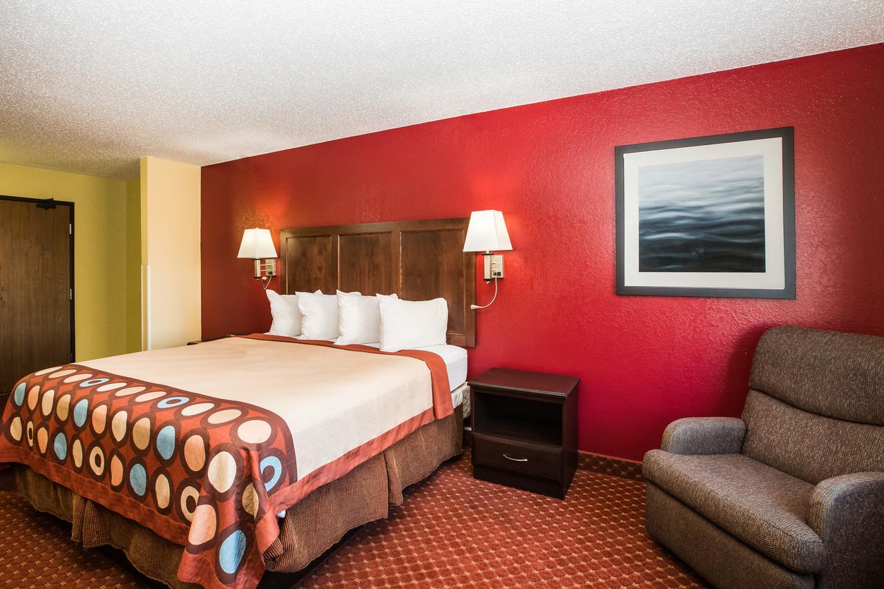 Baymont By Wyndham Cedar Rapids - thumb 4