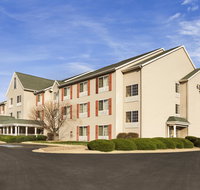 Country Inn  Suites by Radisson Clinton IA - Orlando Tourists
