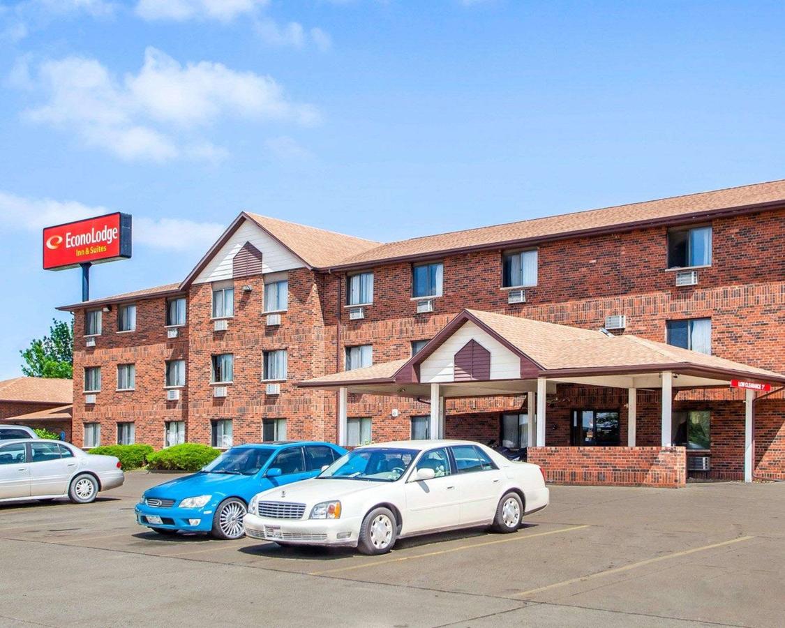 Econo Lodge Inn & Suites Bettendorf - thumb 27