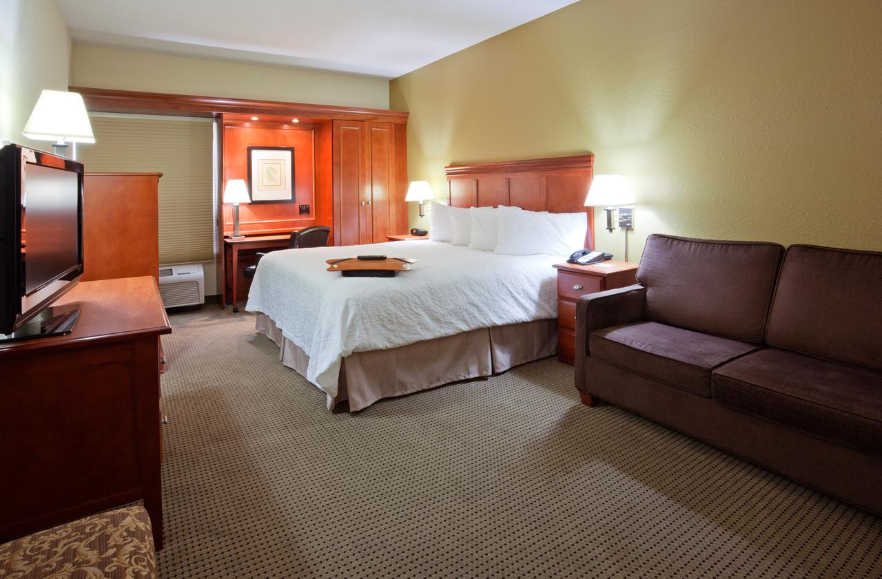 Hampton Inn Cedar Rapids - thumb 3