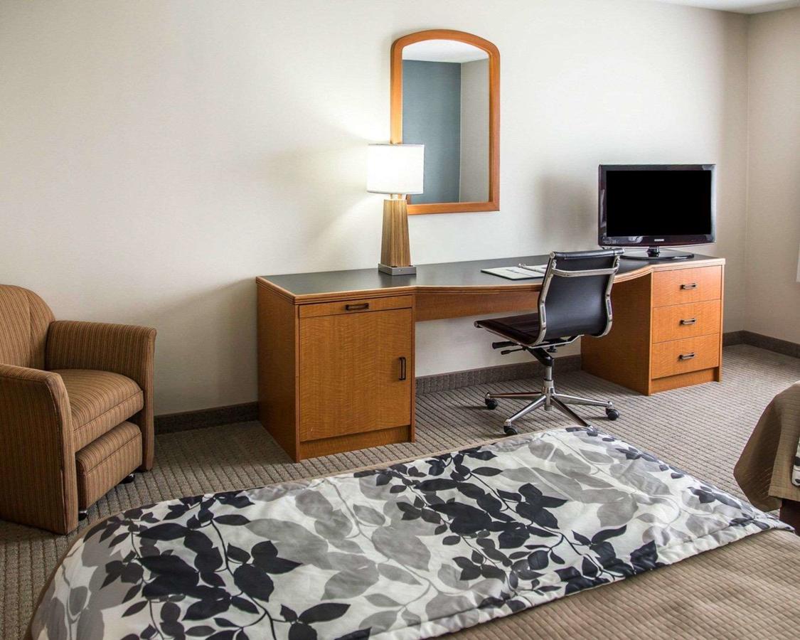 Sleep Inn And Suites Davenport - thumb 26