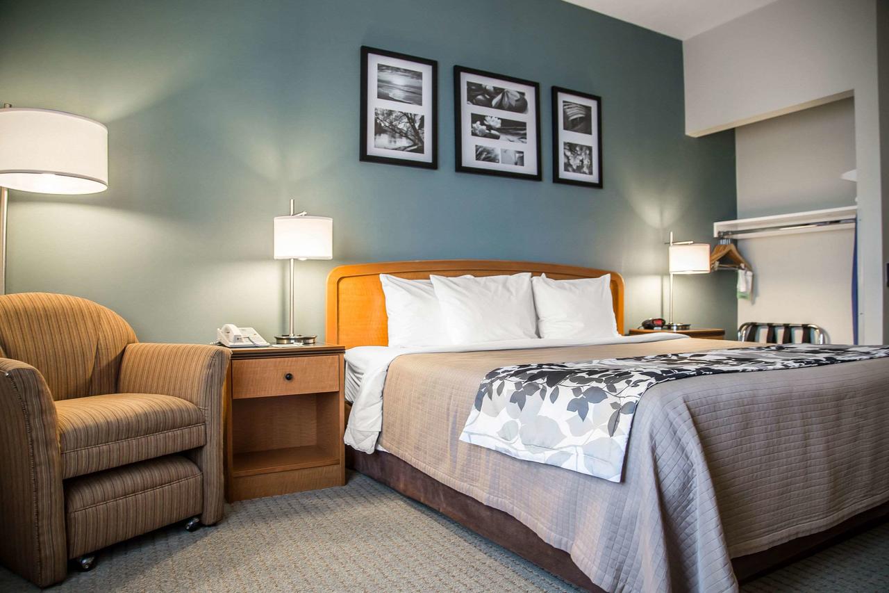 Sleep Inn And Suites Davenport - thumb 10