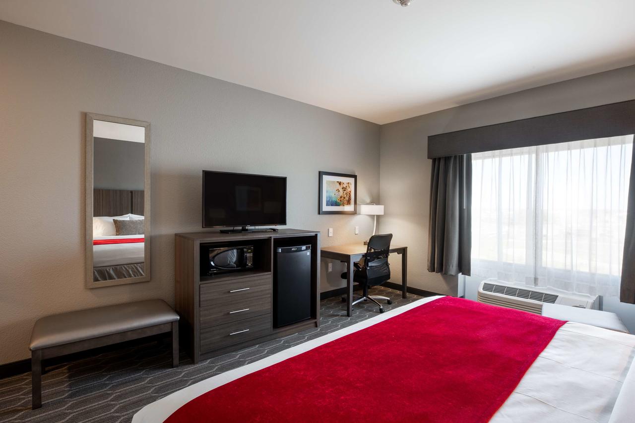 Best Western Plus West Lawrence - thumb 21