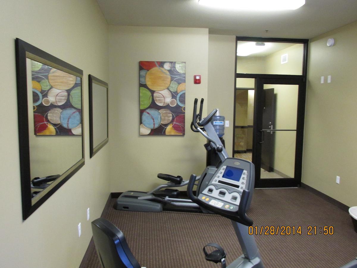 Parkwood Inn & Suites - thumb 41