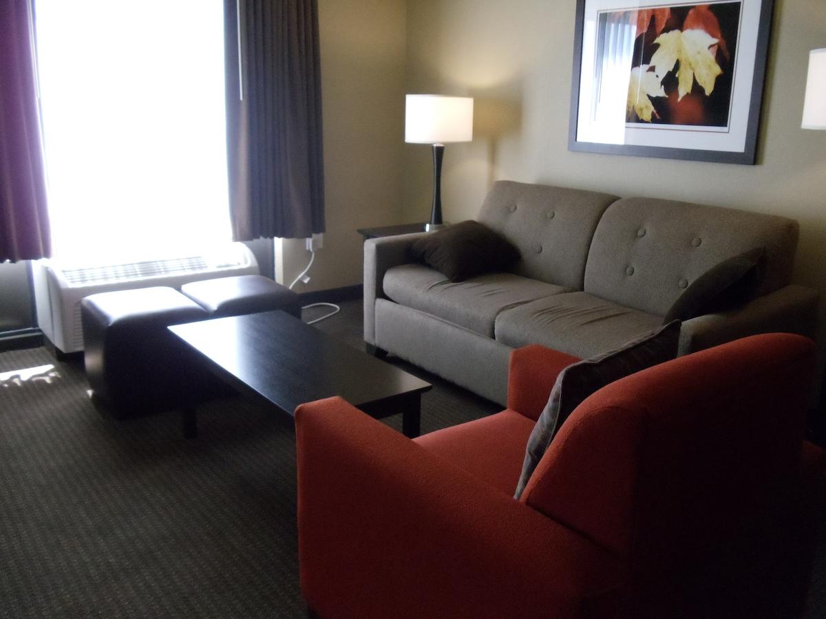 Parkwood Inn & Suites - thumb 13