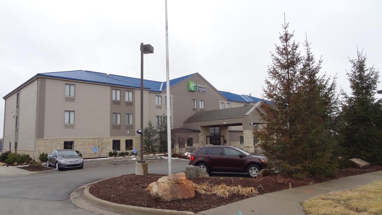 Holiday Inn Express Hotel Kansas City - Bonner Springs - thumb 3