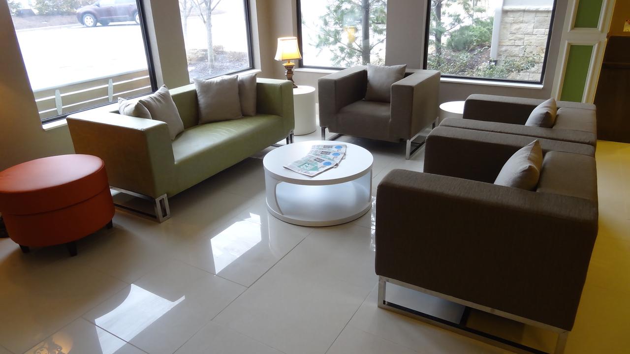 Holiday Inn Express Hotel Kansas City - Bonner Springs - thumb 12