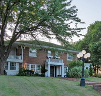 Villa Mulondayi - Orlando Tourists