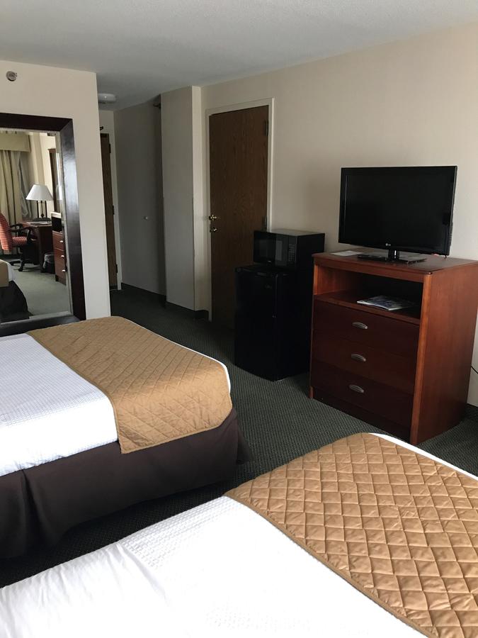 Capital Plaza Hotel - thumb 15