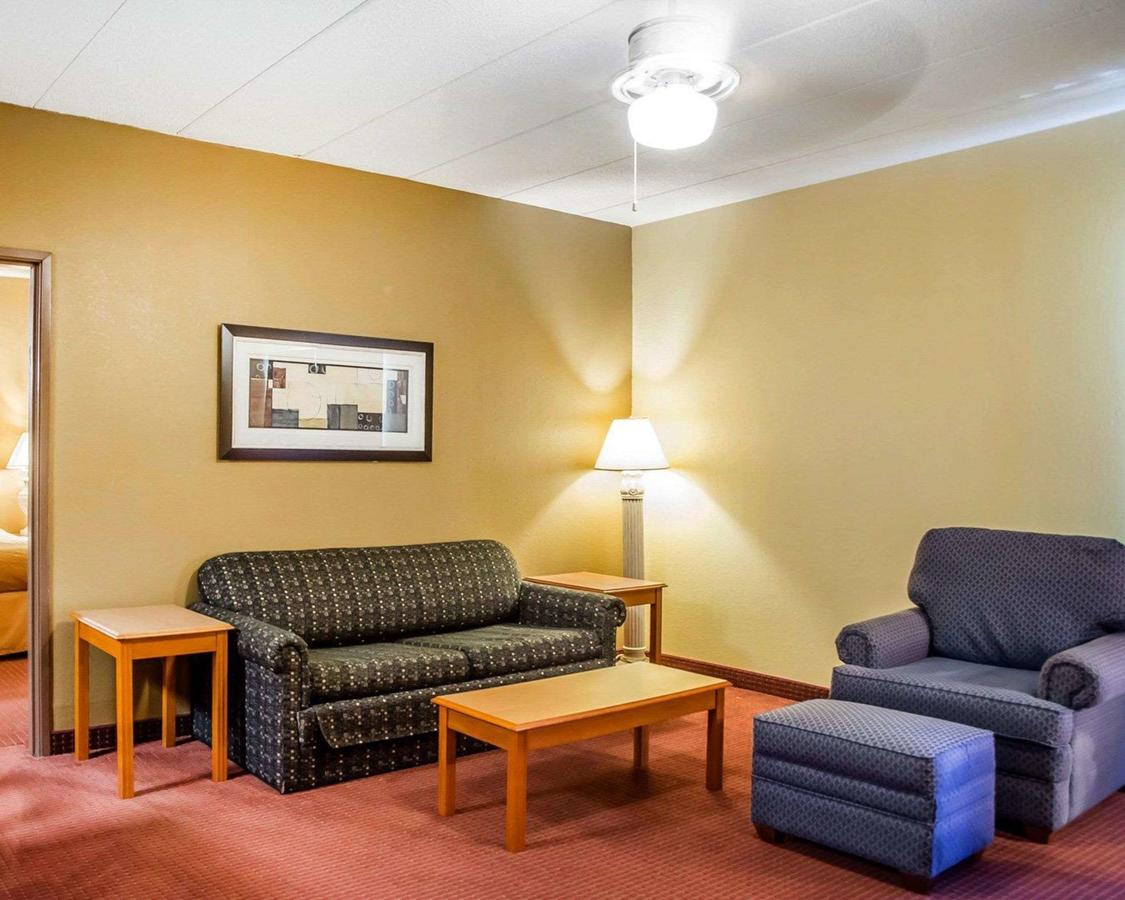 QUALITY INN AND SUITE CVG AIRPORT - thumb 38