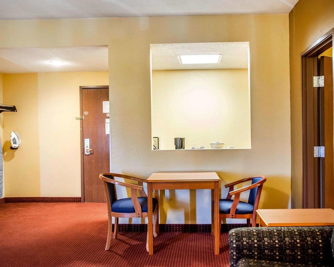 QUALITY INN AND SUITE CVG AIRPORT - thumb 15