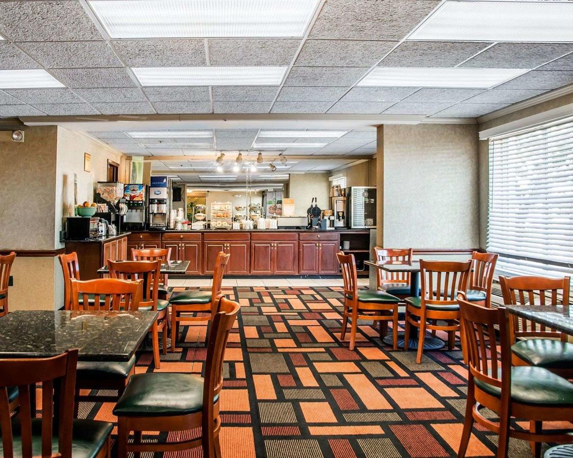 QUALITY INN AND SUITE CVG AIRPORT - thumb 20