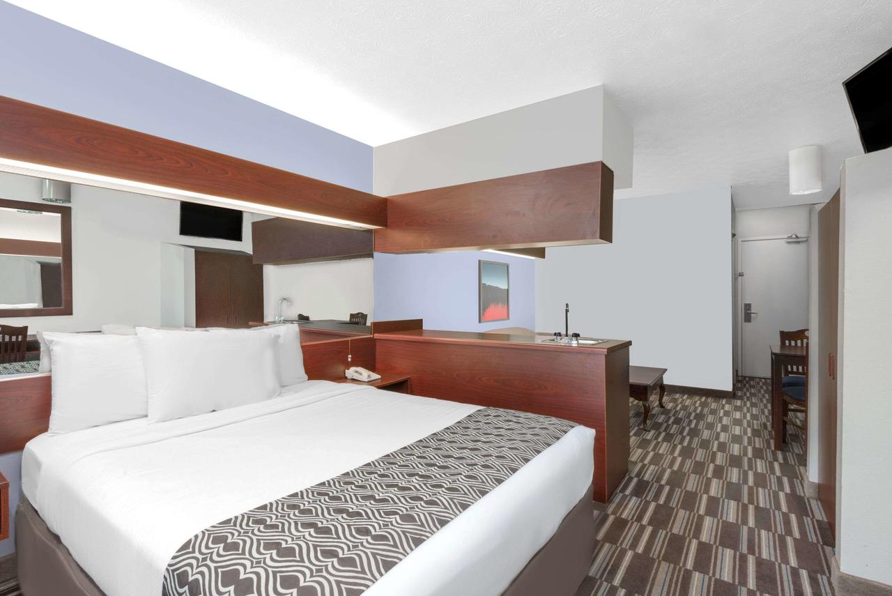 Microtel Inn & Suites By Wyndham London - thumb 44