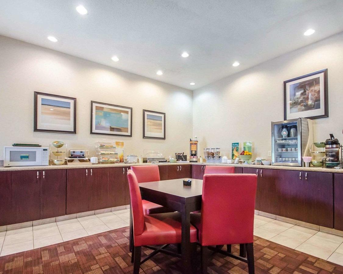 Quality Suites La Grange - thumb 13