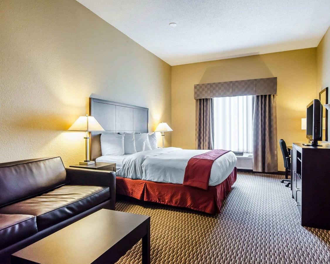 Quality Suites La Grange - thumb 4