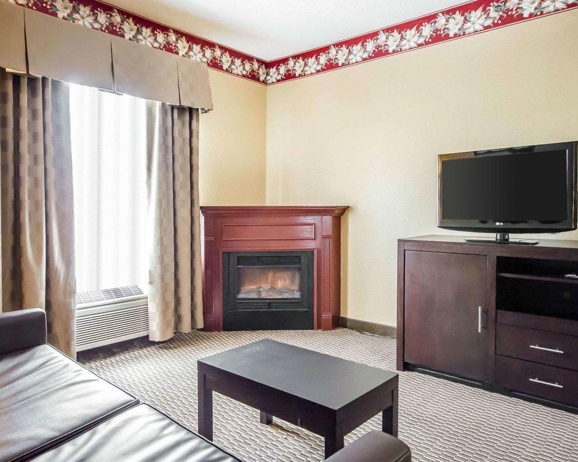 Quality Suites La Grange - thumb 18
