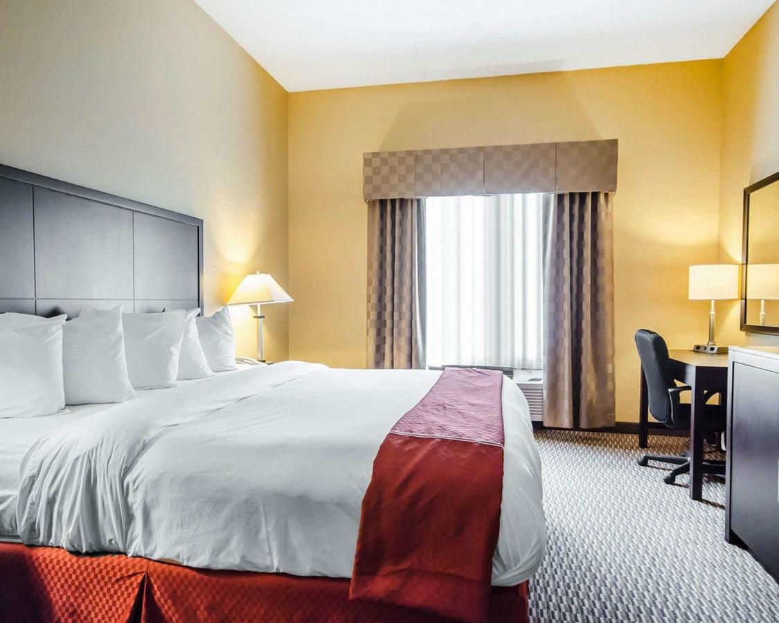 Quality Suites La Grange - thumb 16
