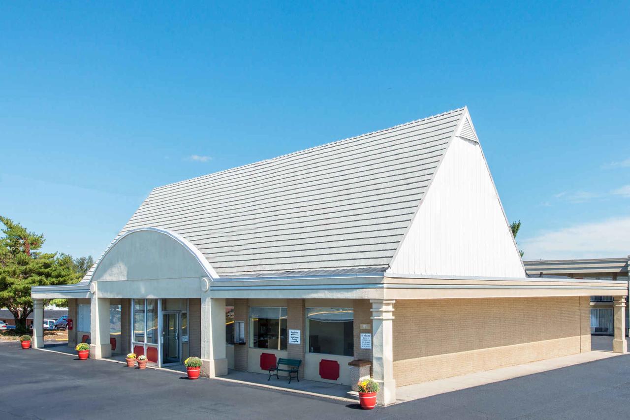 Knights Inn Frankfort - thumb 0