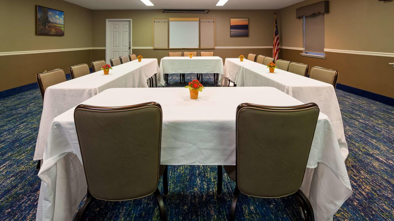 Best Western Parkside Inn - thumb 20