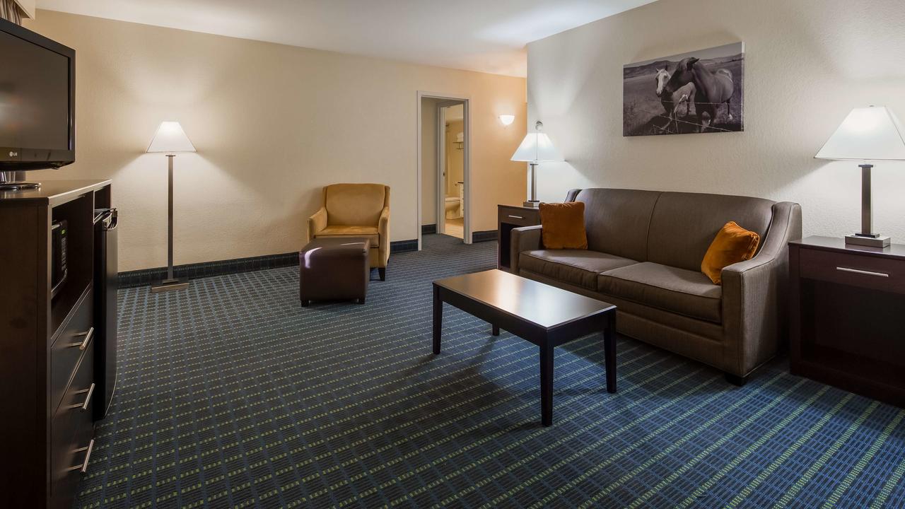 Best Western Parkside Inn - thumb 23