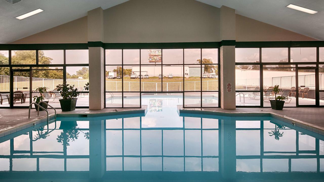 Best Western Parkside Inn - thumb 10