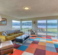 Lopez Island Mud Bay Waterfront home - Orlando Tourists