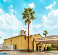 Super 8 by Wyndham Lake Charles/Sulphur - Orlando Tourists