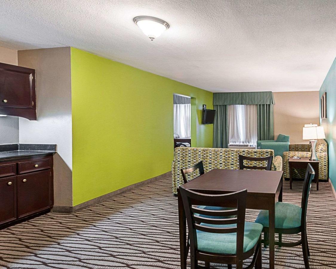 Quality Suites Sulphur - thumb 6