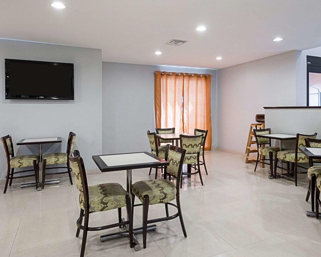 Quality Suites Sulphur - thumb 31