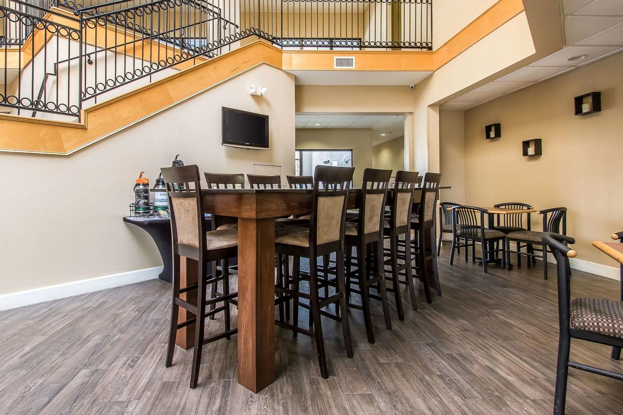 Quality Suites New Iberia - thumb 12