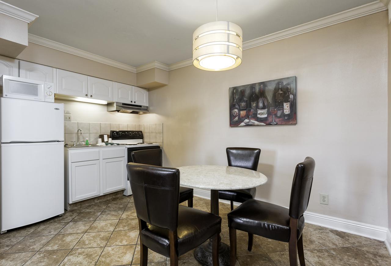 French Quarter Suites Hotel - thumb 19